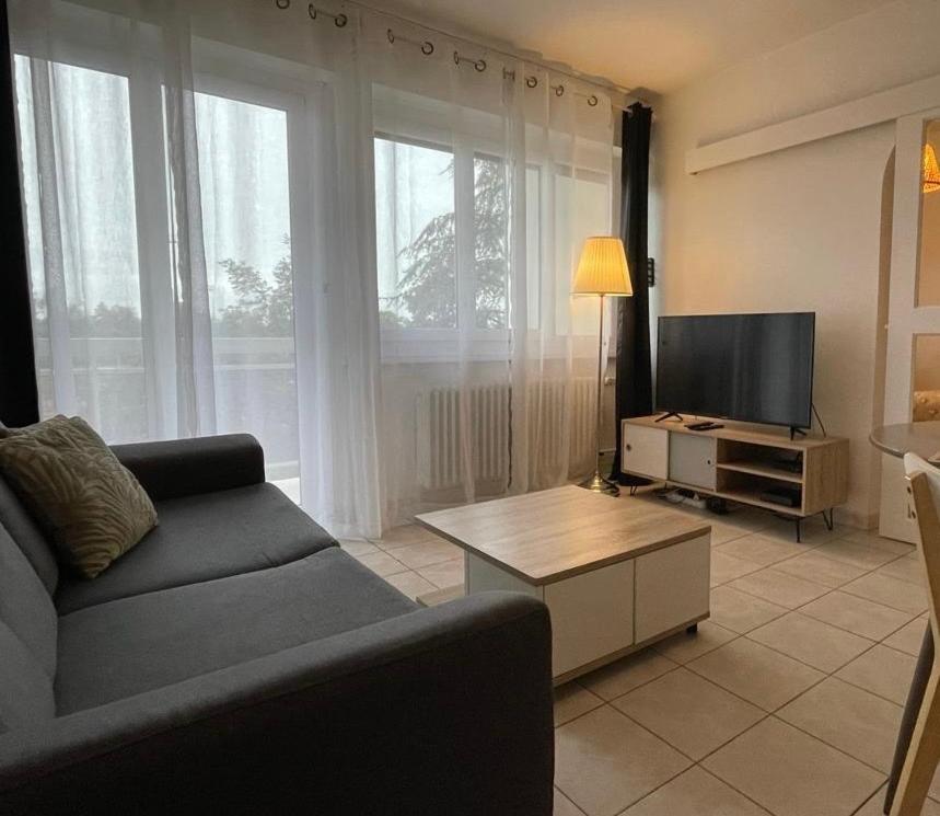 Ferienwohnung Le Tranquille - Calme - Parking Prive Ambilly Exterior foto